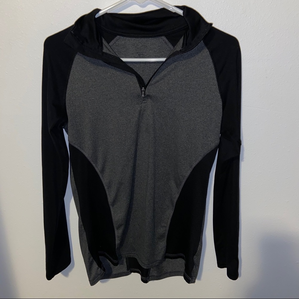Quarter zip